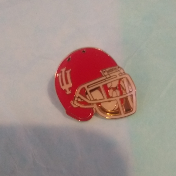 IU Hoosiers Football Helmet Pin - Picture 3 of 6